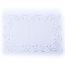 DENTELLE RECTANGULAIRE BLANCHE 210X150 MM